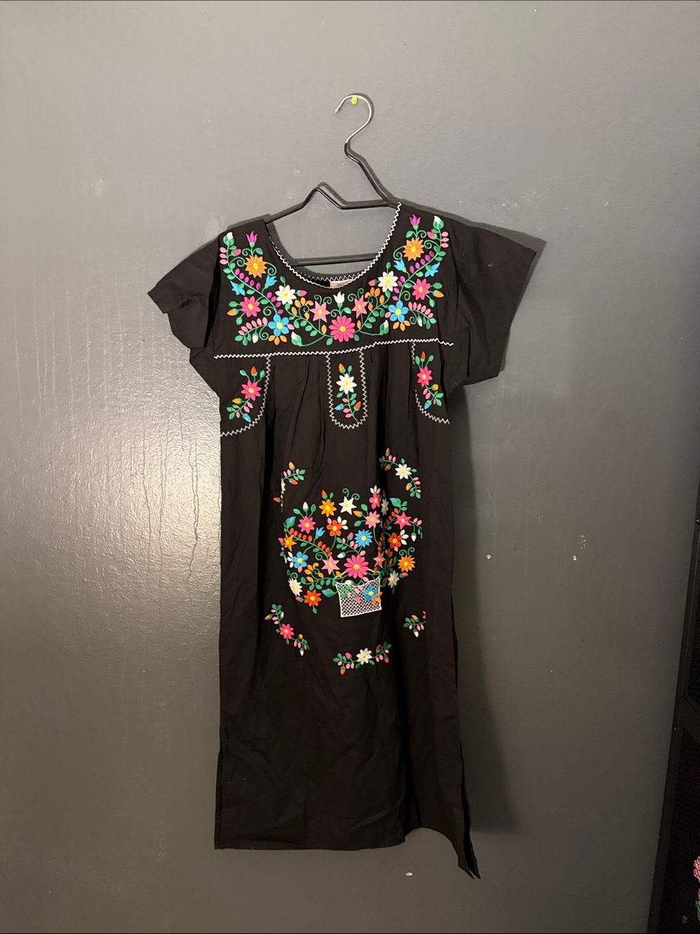Unik Black Midi Dress with Multicolor Floral Embroidery